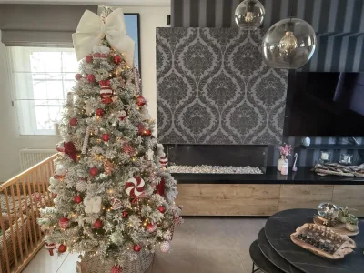 Kerstdecoratie laten plaatsen